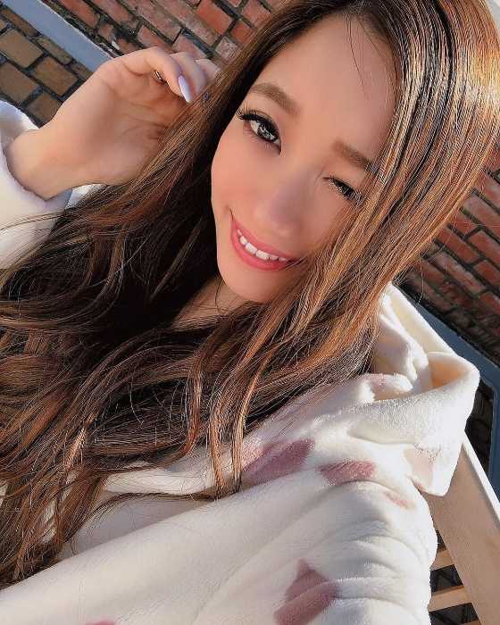02.jpg 02.jpg